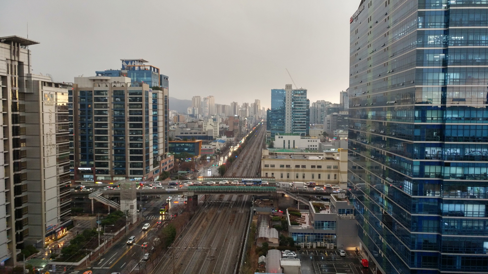 mb-file.php?path=2020%2F04%2F29%2FF4_20190315_165358_HDR.jpg